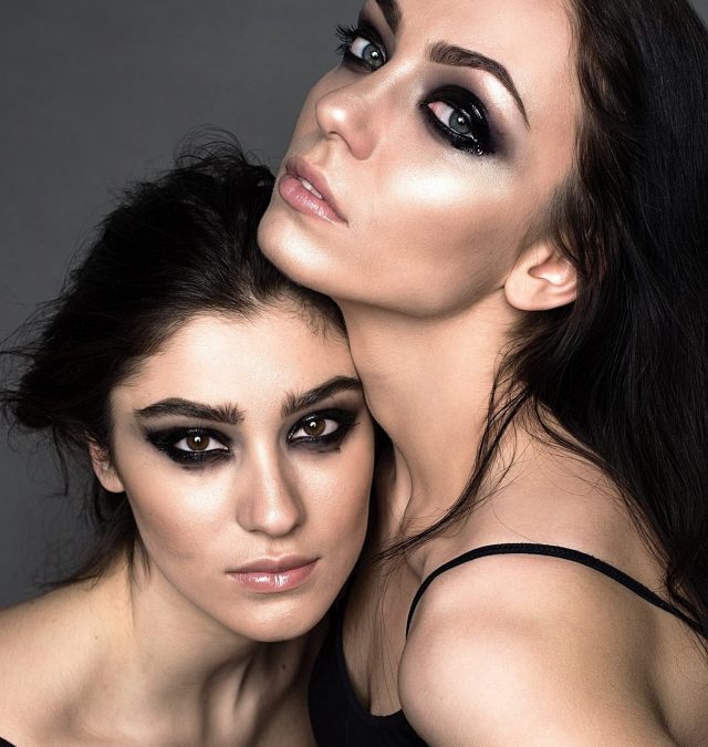 girls-beauty-makeup-dark-160590 how to build a harem gamma game